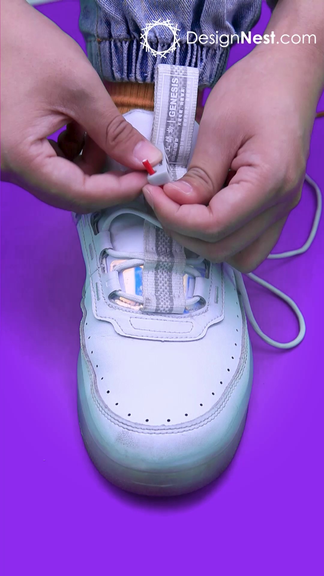 Zubits magnetic lacing solution - Never tie laces again!