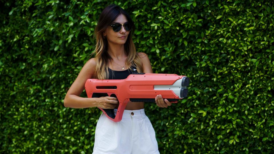 Spyra One – a whole lot of fun with an innovative water pistol