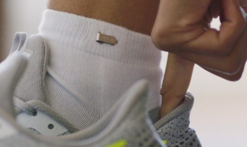 Never Lose a Sock Again! PILOI - The New Socks With an Ingenious Built-In  Clip
