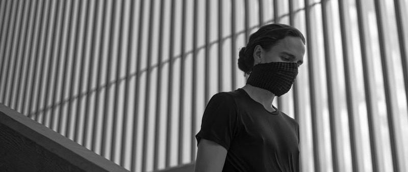 Petit Pli makes expandable and reusable face mask from recycled plastic