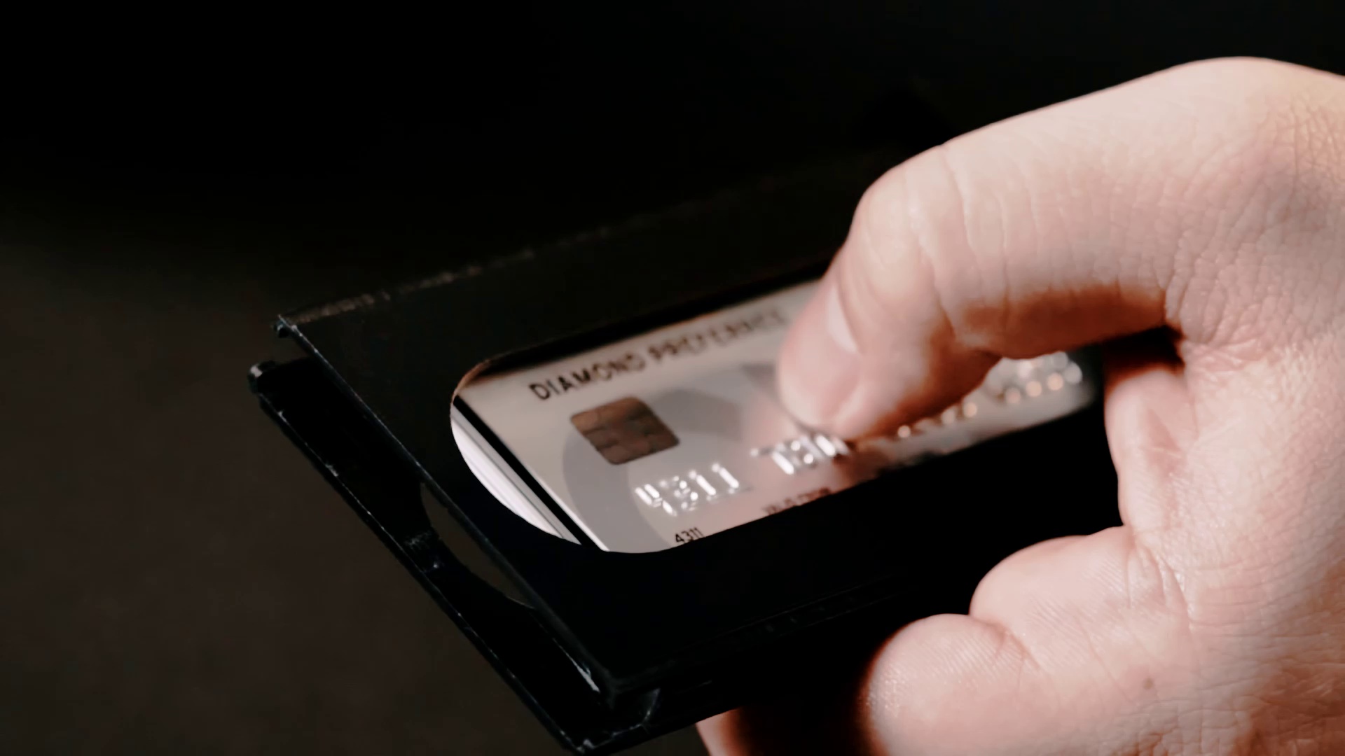 M1911 Wallet | DesignNest.com
