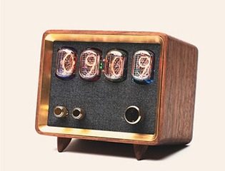 Retio - The Moment Never Ends | DesignNest.com