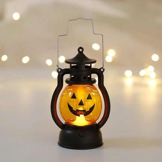 rots Intimidatie Van God Halloween Pumpkin Lamp | DesignNest.com