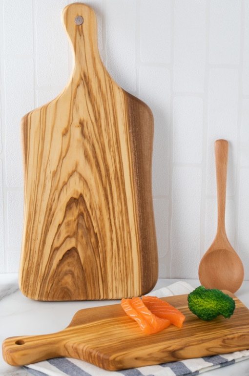 Small Plastic Hanging Chopping Board Kitchen Cutting Board with Handle -  China Plastic Cutting Board and Kitchen Chopping Board price