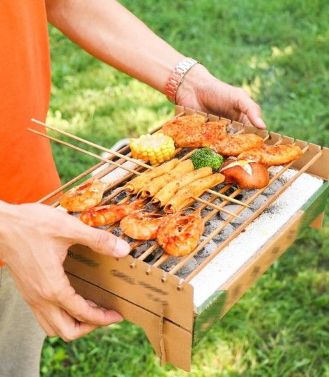 Portable disposable outlet bbq