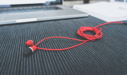 earBeans Voice enhanced speaker