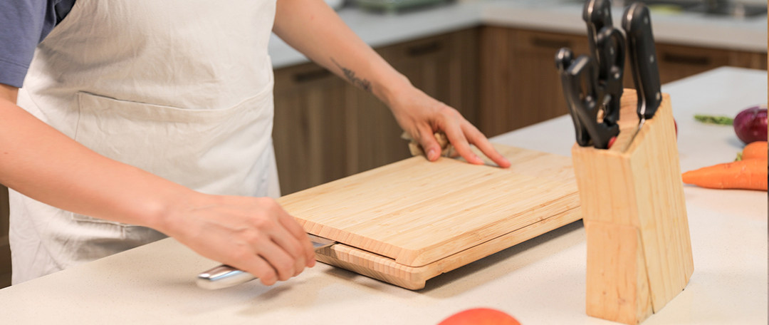 ChopBox Smart Cutting Board Bamboo Chopping Blocks With 10